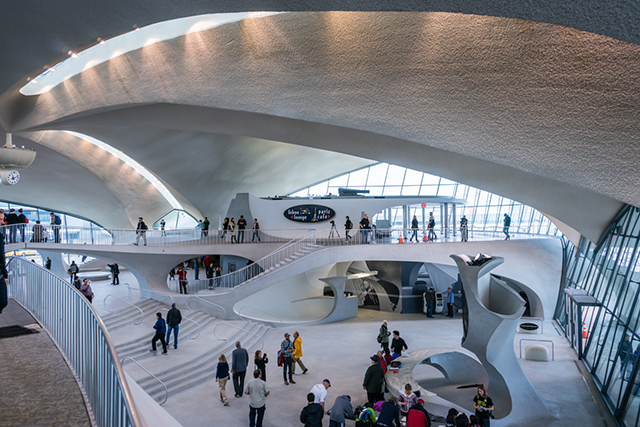 A Visit to the TWA Flight Center